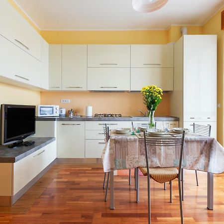 Savona District Terrace Flat Appartement Milaan Buitenkant foto