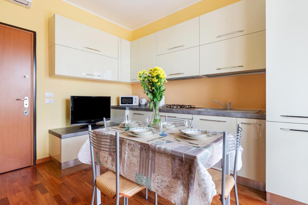 Savona District Terrace Flat Appartement Milaan Buitenkant foto